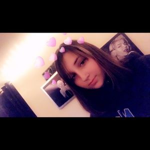 Meet your Posher, Jacquelina